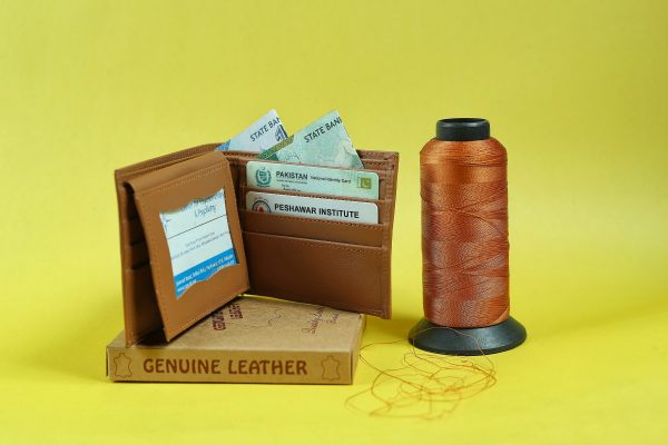 Men's Bifold Slim Wallet 03 - Image 4